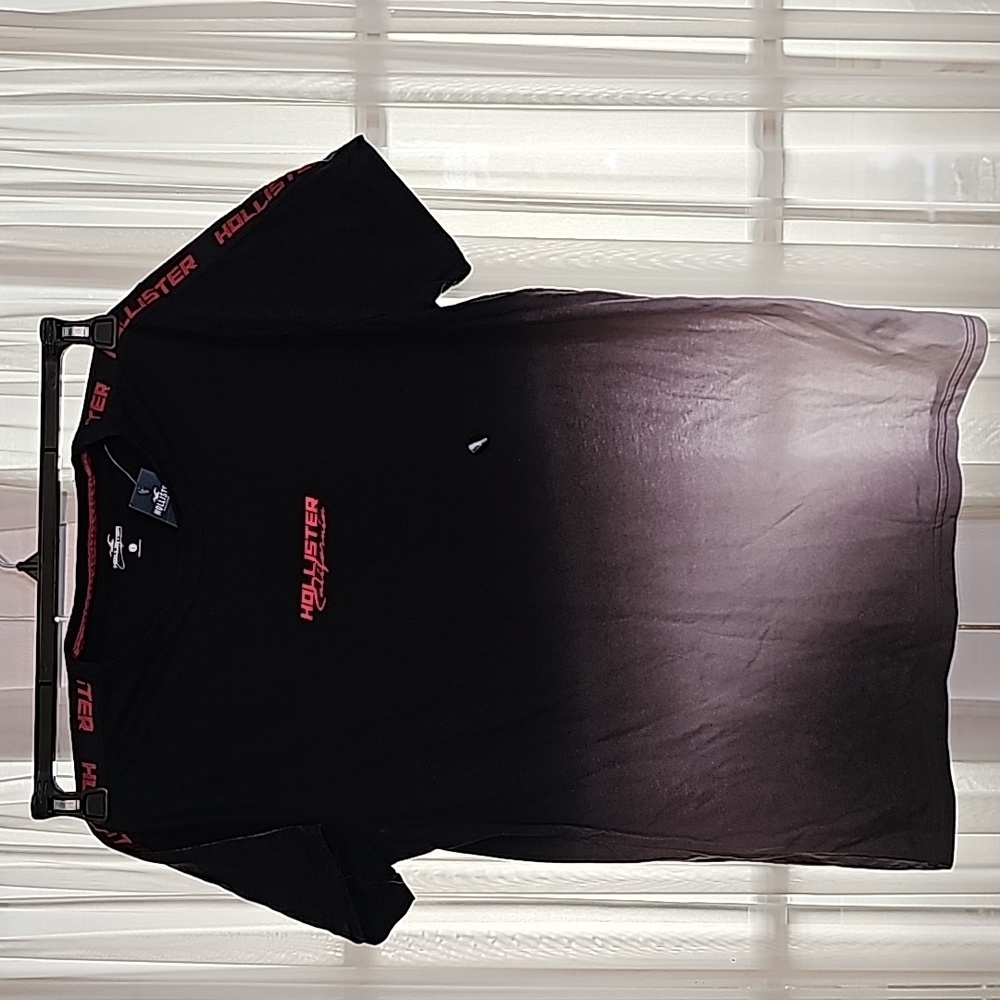 HOLLISTER NWT black Ombre fade  shirt Sz.L